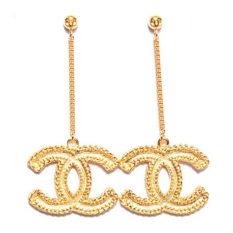 chanel drip earrings